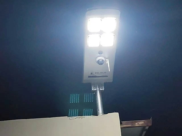 WHC SOLAR Super Series Солнечный уличный фонарь мощностью 60 Вт в Нигерии