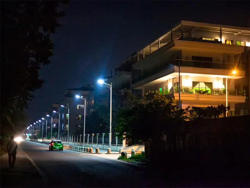 Farola en ascenso del Congo Congo Rising Street Light